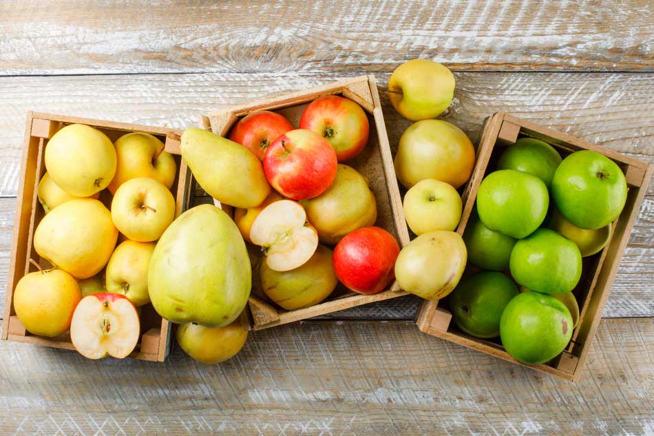 apples-variety-with-pears-wooden-boxes-wooden